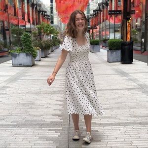 Meet your Posher, Ava